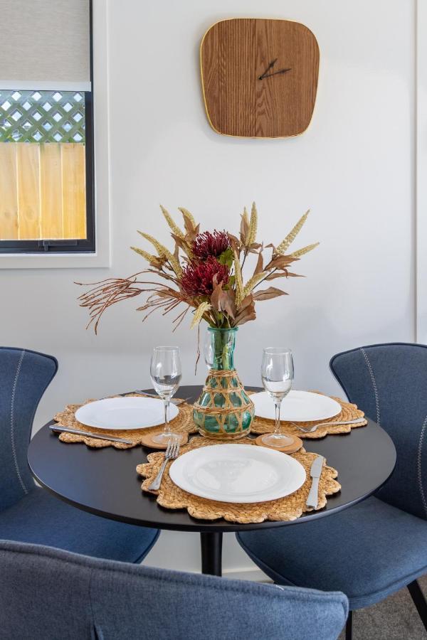 Central City Escape 1 Bed 1 Bath Near Hagley Park Christchurch Bagian luar foto